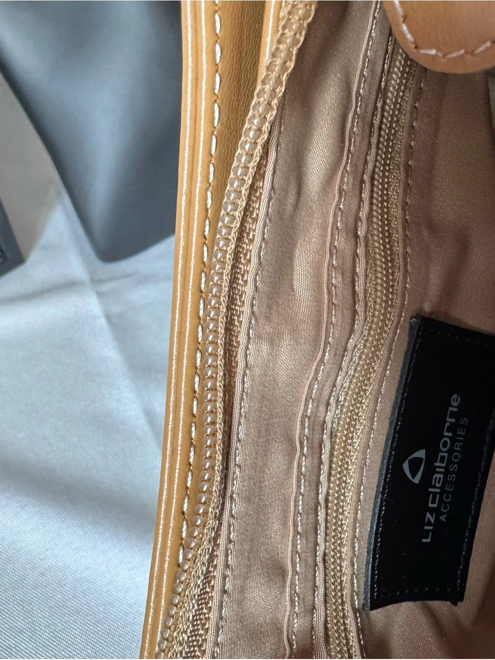 Liz Claiborne Camel Shoulder Bag - Picture 2 of 11